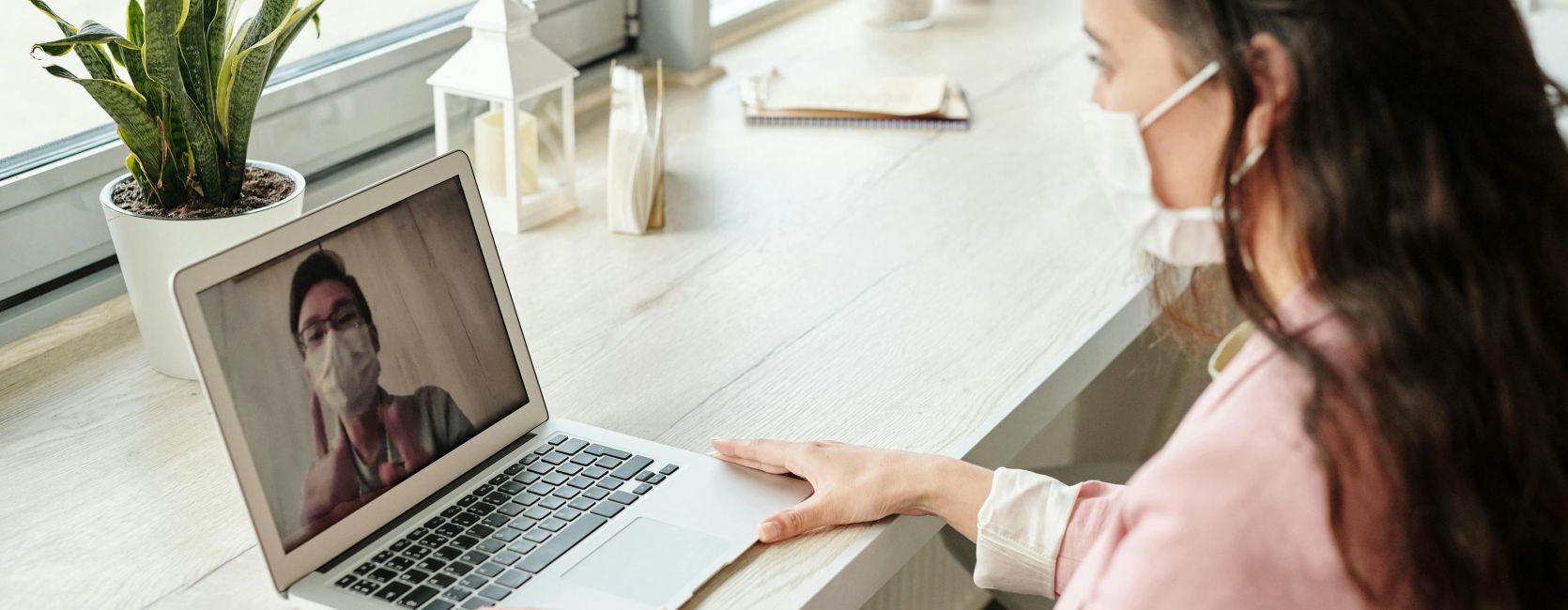 Медицинский полис с телемедициной — ваш врач 24/7 без выхода из дома